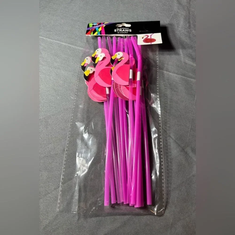 5 pc NEW Flamingo-Themed Party Supplies Set - Pink